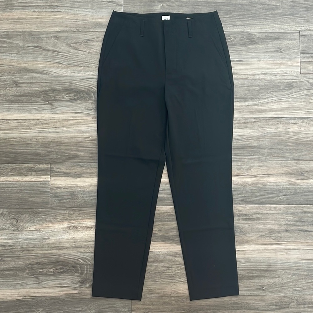 GAP | Black High Rise Slim Taper Dress Pants Ankle Length Front Pockets Size 6